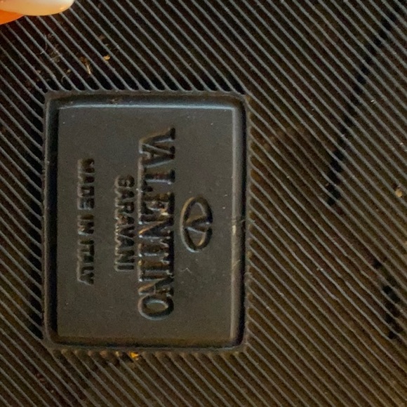 Valentino Garavani Womans rubber slides Size 8 - Picture 4 of 6